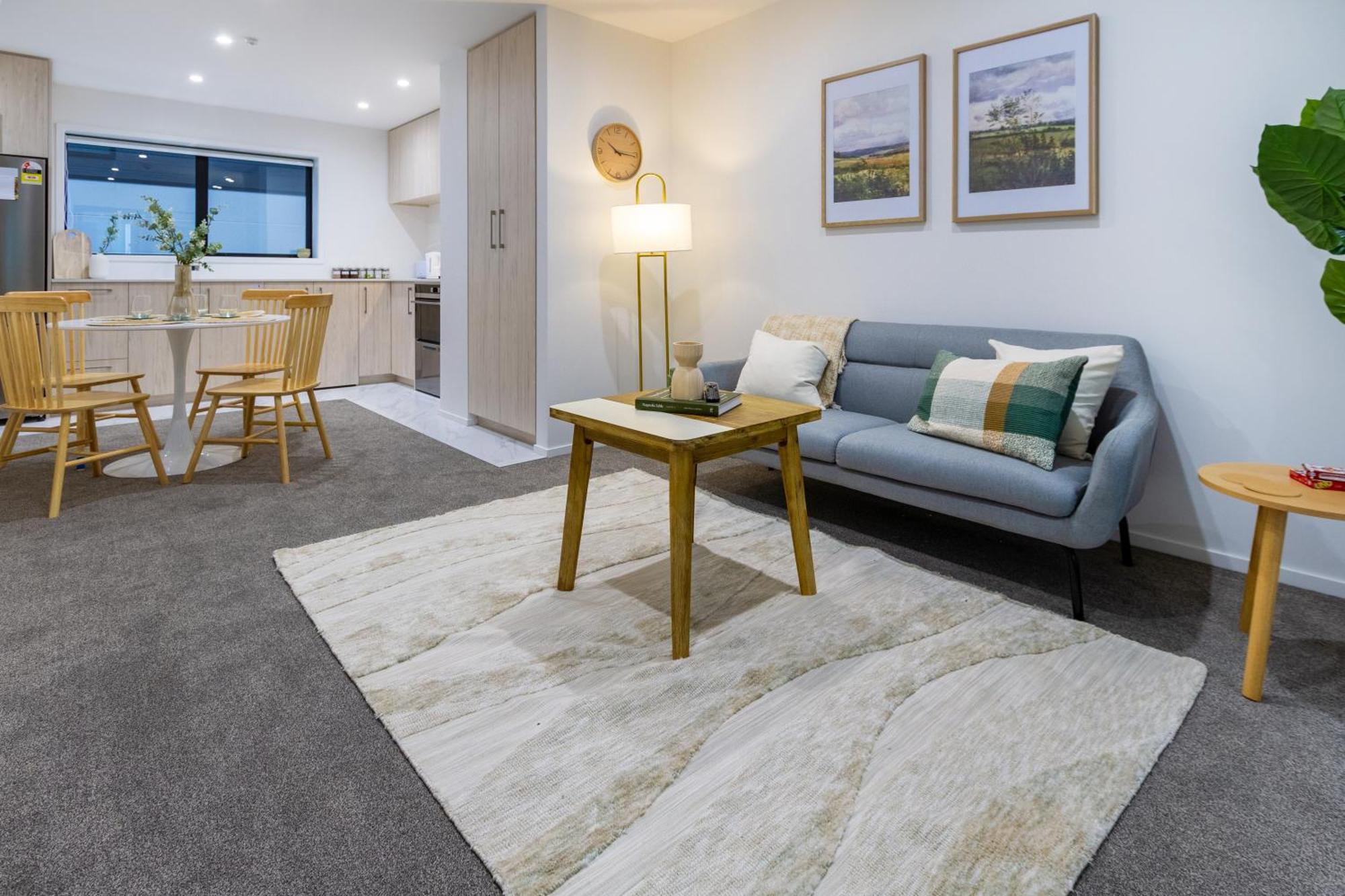 Urban Retreat: 2-Br Gem In Central Christchurch Apartment ภายนอก รูปภาพ
